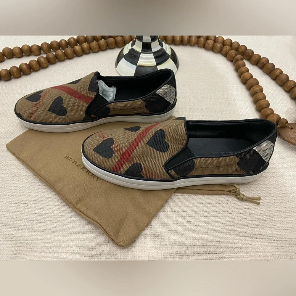 Burberry heart check Slip On Sneakers - Picture 2 of 6